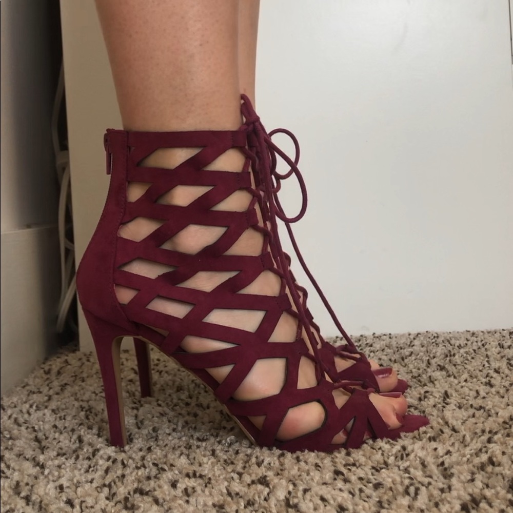 Wine Red/Purple Lattice Strappy Lace Up Heels Sz 8